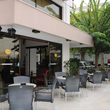 Yiorgos 2* Kos-stad